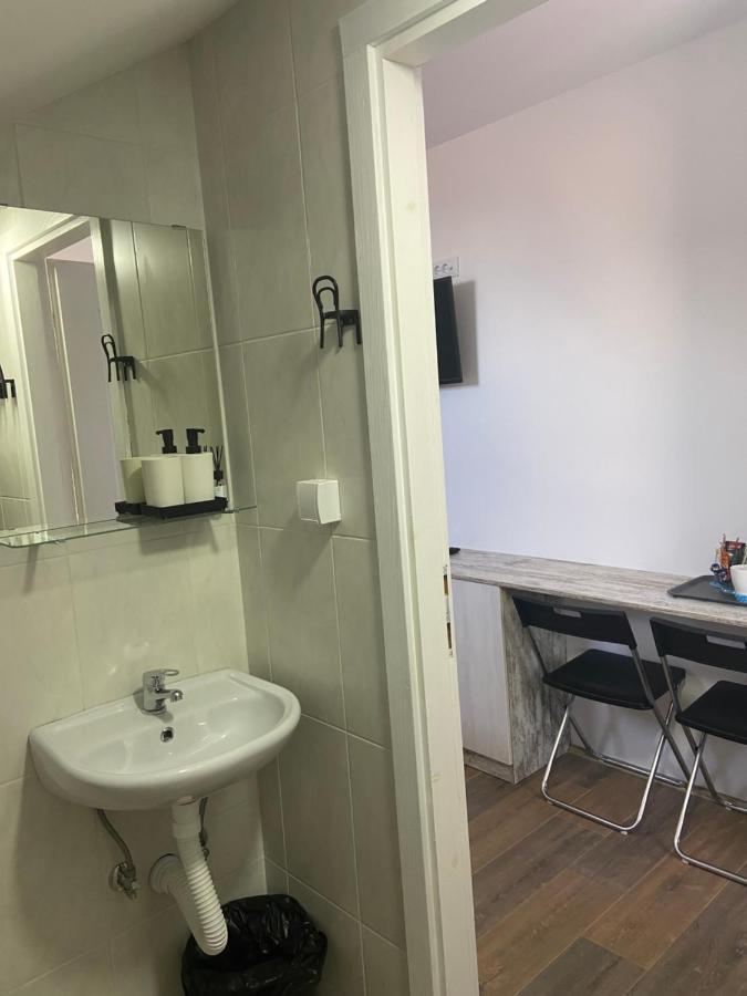 Omis Rooms Pančevo Exteriér fotografie